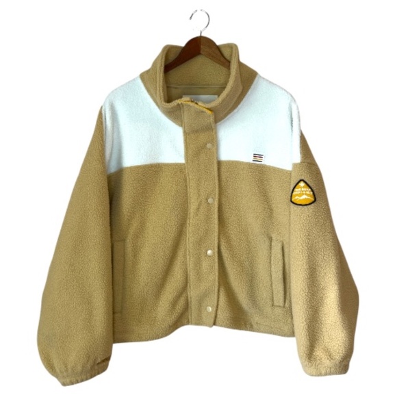 Hudson Bay HBC Stripes Beige Women's Faux Shearling Teddy Jacket Zip Up M - Picture 1 of 11